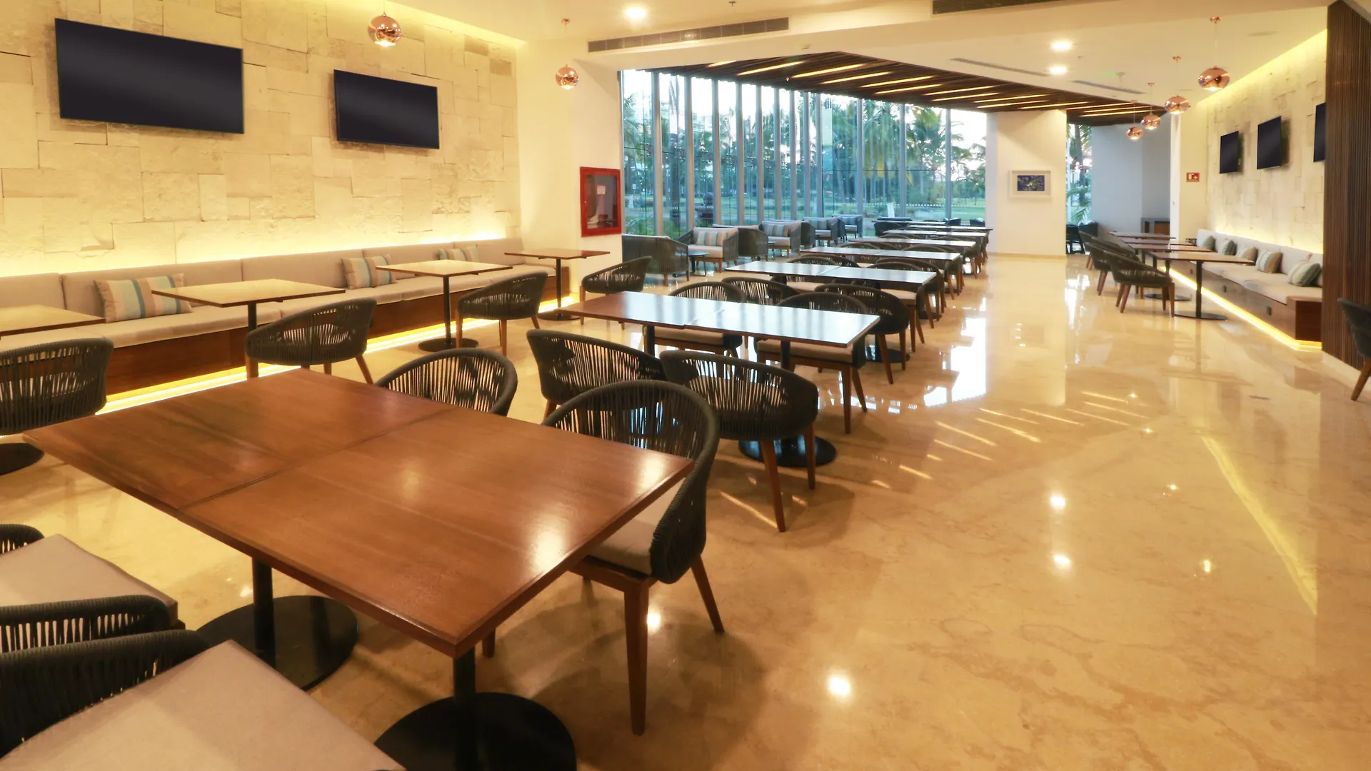 Holiday Inn & Suites - Puerto Vallarta Marina & Golf By Ihg 3*,  Mexico