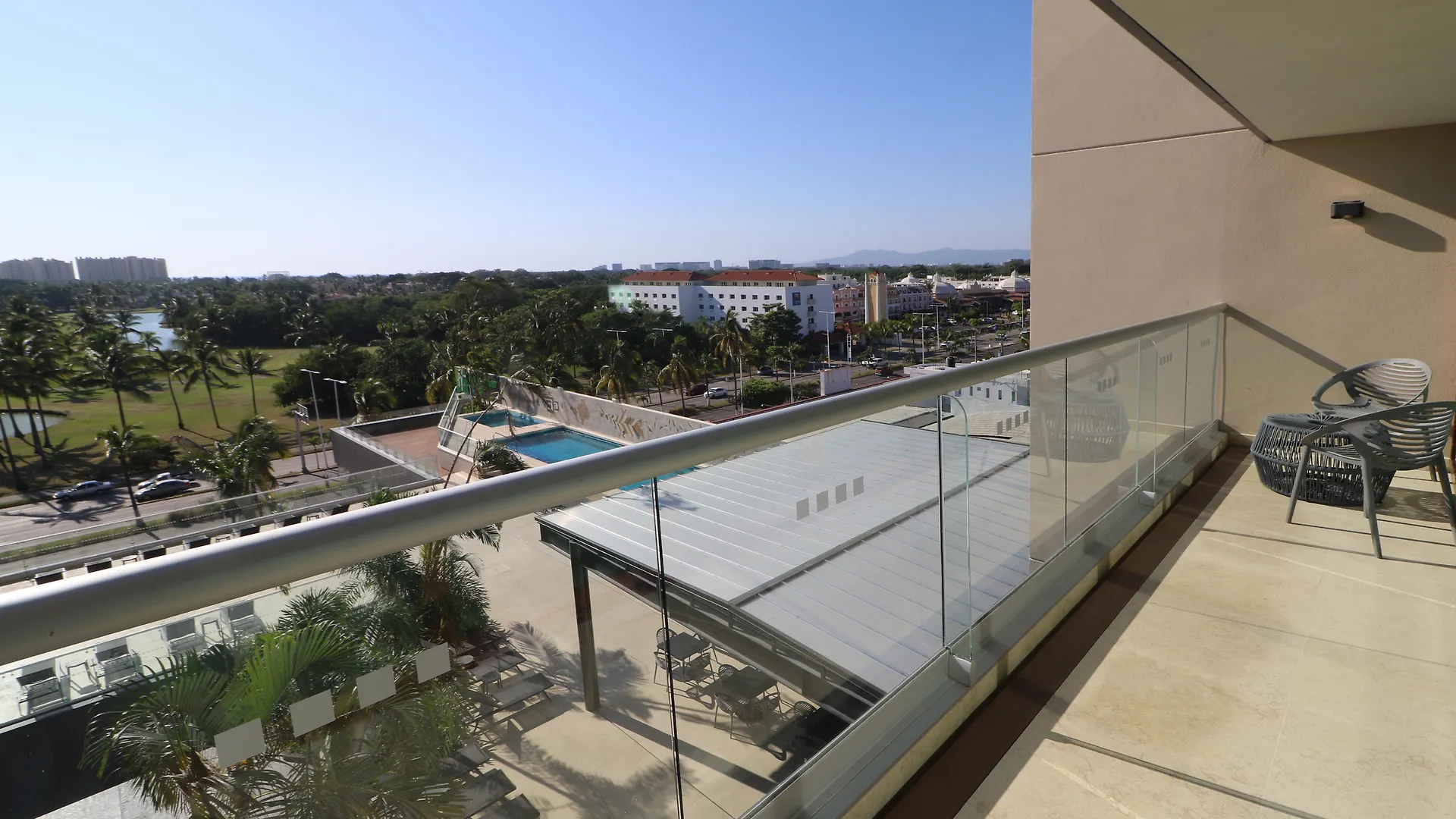 Holiday Inn & Suites - Puerto Vallarta Marina & Golf By Ihg